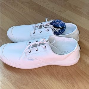 Palladium voyage white sneaker size 9 1/2